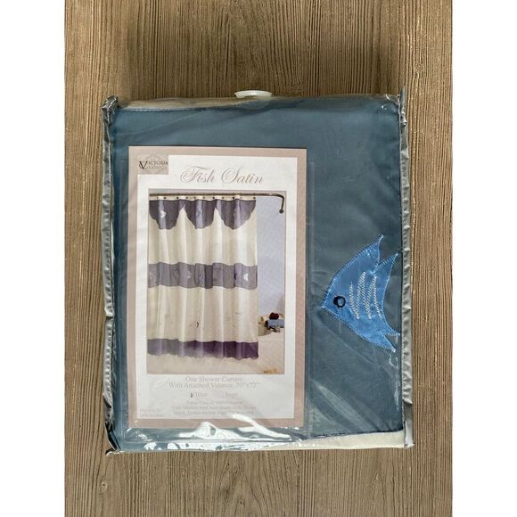 Victoria Classics Silky Fish Design Shower Curtain - Picture 5 of 5